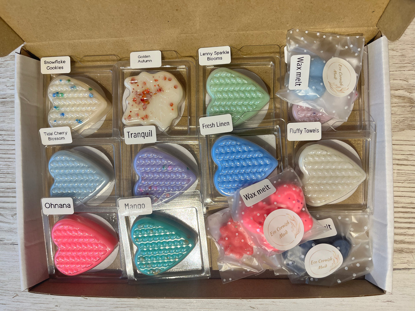 Wax melt sample box